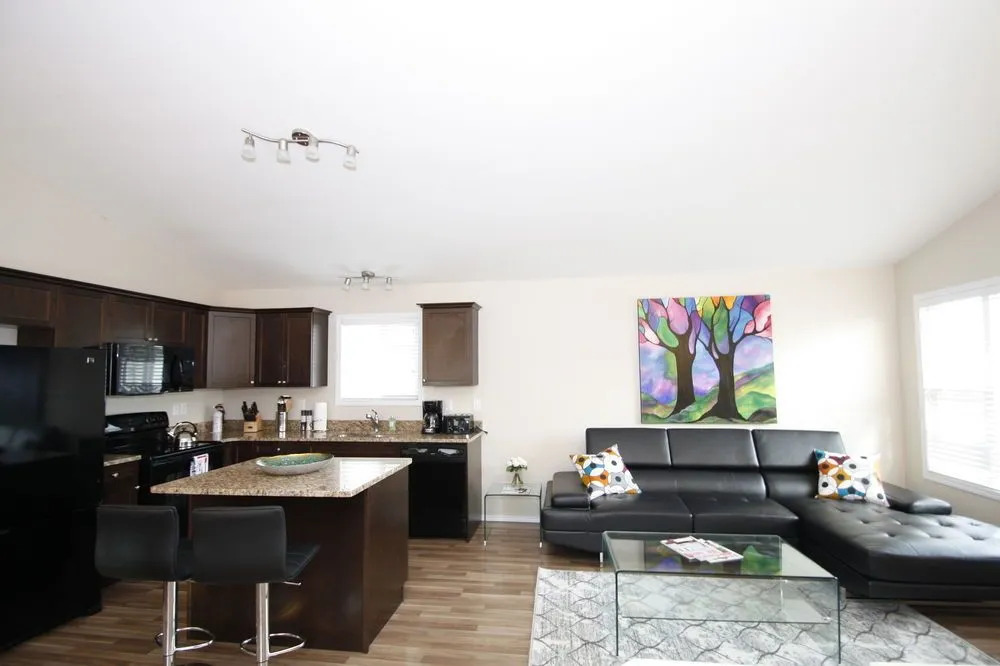 Hampton 3bd 2br near Airport