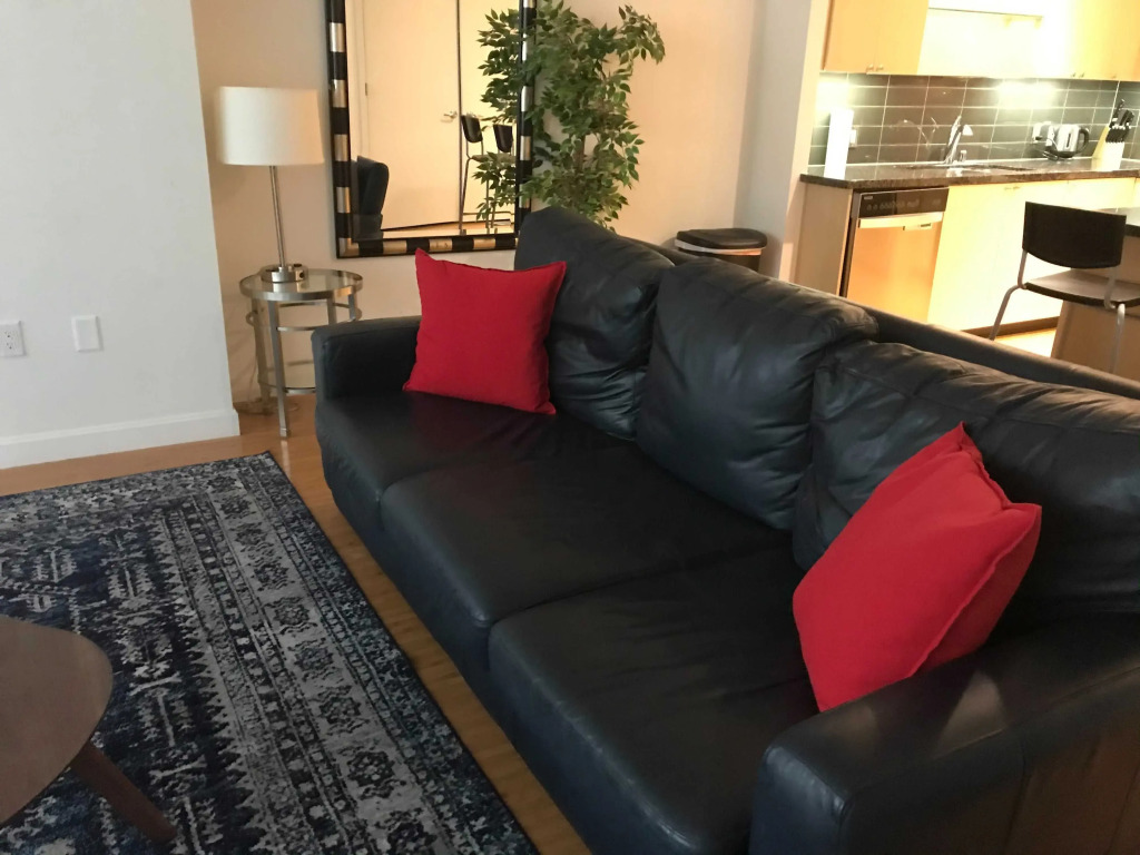 Great Value 1Br Apt | 10Min From Convention Center