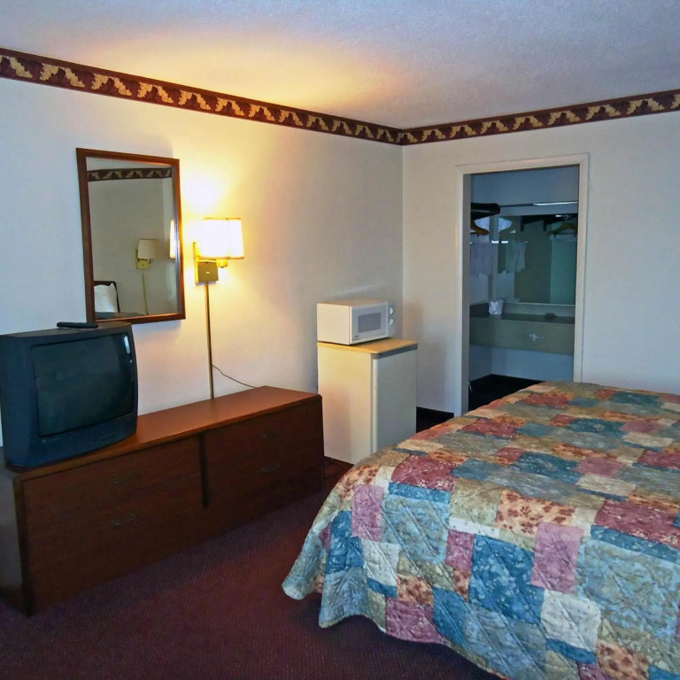 Motel 6-Troy, OH