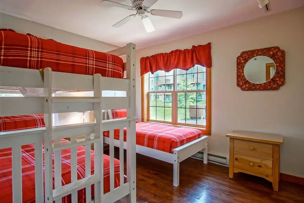 Camp 4 #21: 2 Bedrooms, 2.5 Baths: Slope Side, Gas Fireplace