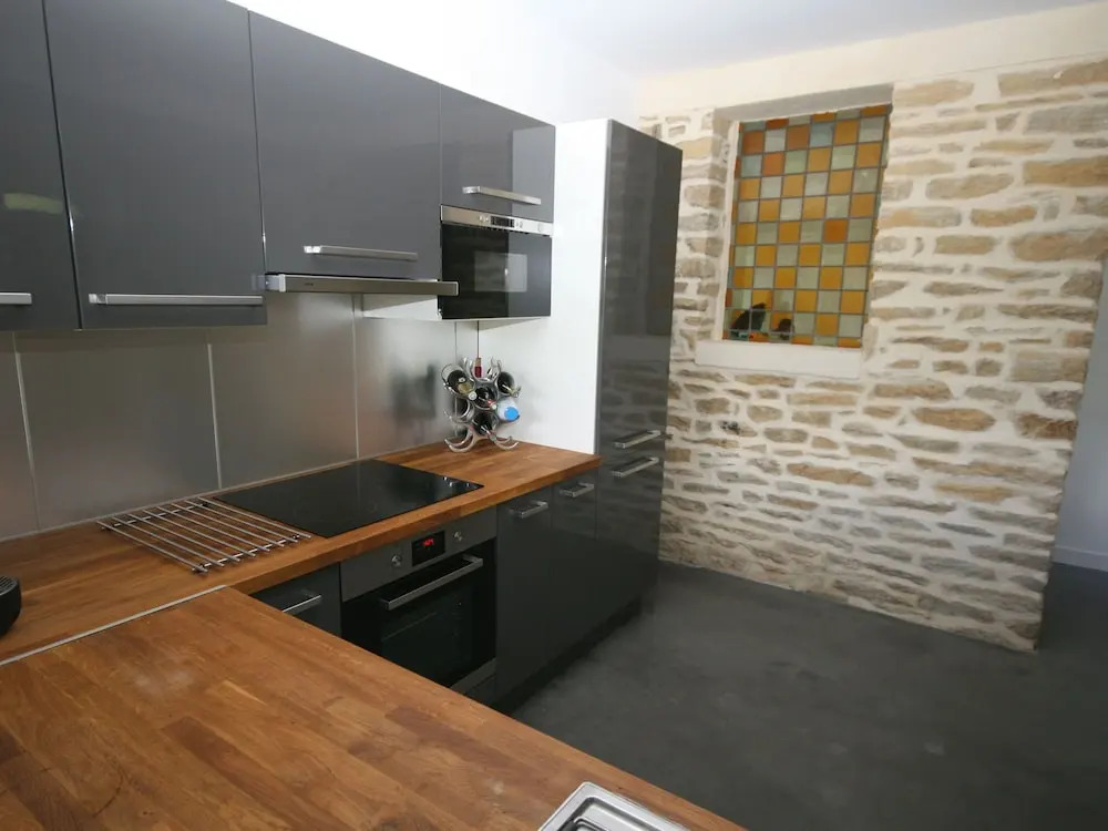 Luxurious Villa in Pont-Aven with Private Pool