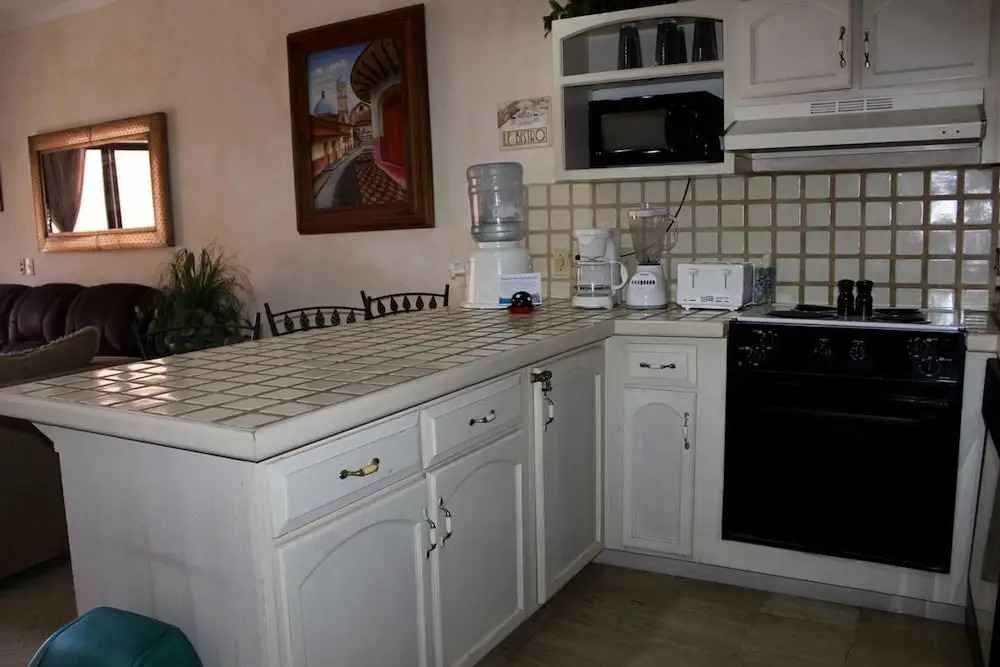 Marina Pinacate 1BR 220-V by Casago