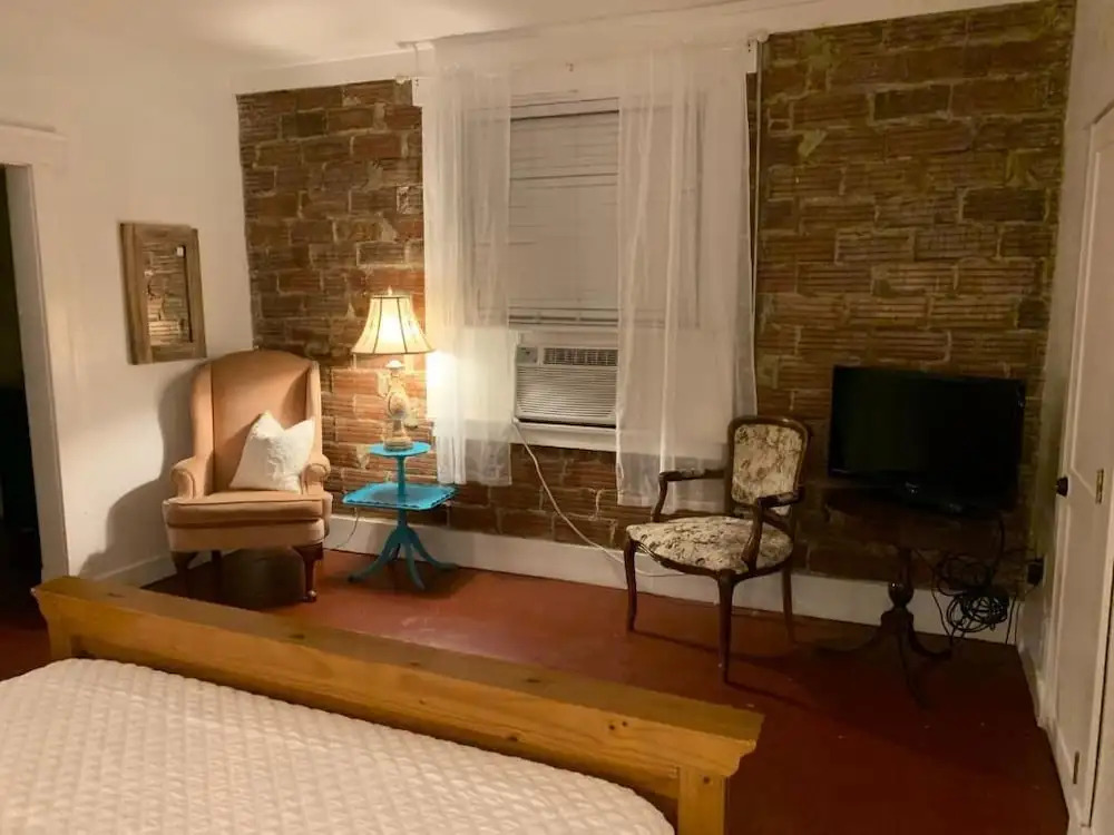 Historic Whiting Hotel Suites