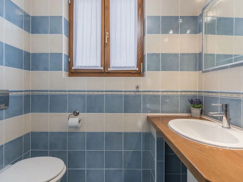 Villa with Private Pool Just 10 Minutes Drive From the Beach And Porec Center