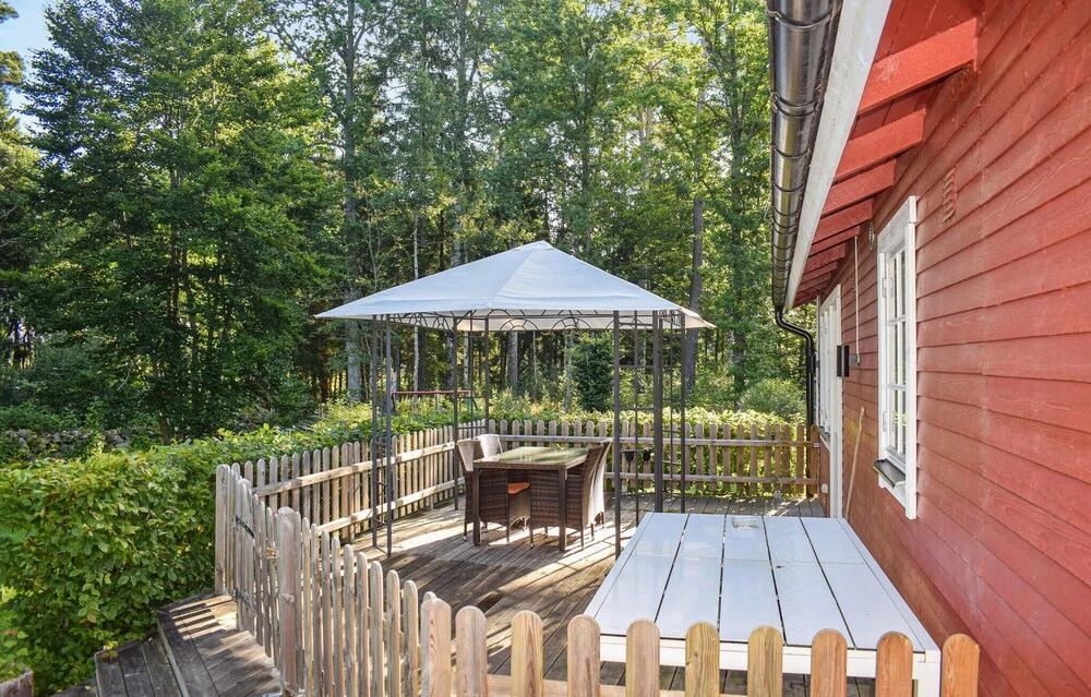 Pet Friendly Home In Ljungby With Sauna