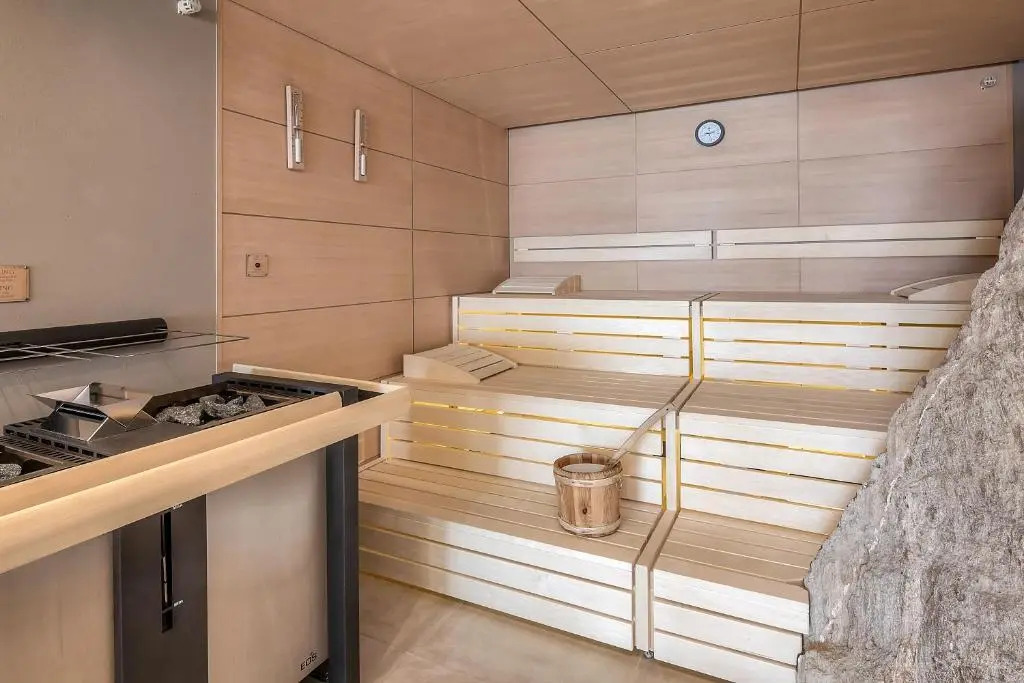 Wellness Aparthotel Panorama Alpin - Ferienwohnungen Jerzens im Pitztal