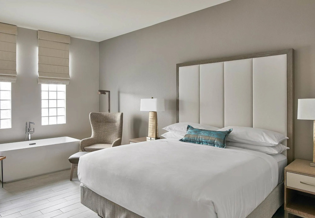 HOTEL PASEO, Autograph Collection