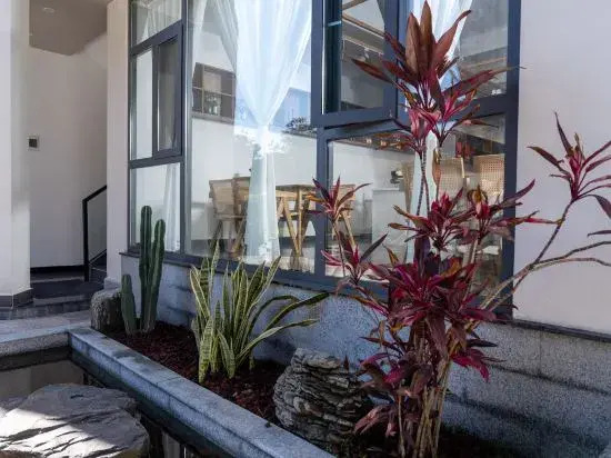 Mingyuan Holiday Homestay (Tengchong Century City Branch)