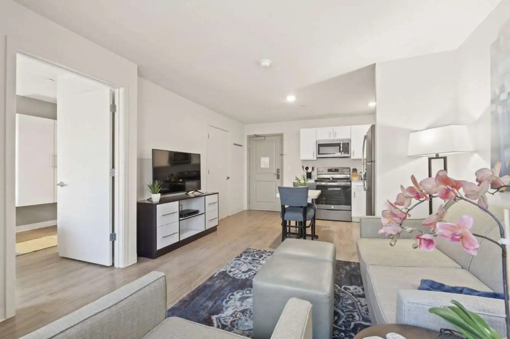 WaterWalk Extended Stay by Wyndham Kansas City - Overland Pk