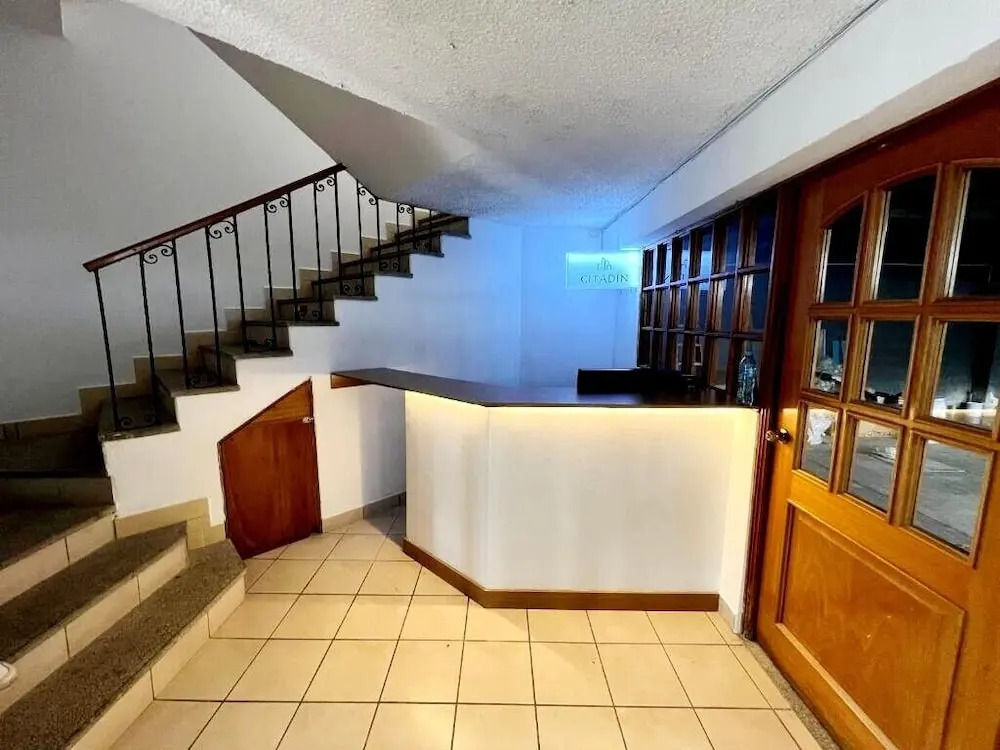 Hotel Citadin Zona 4