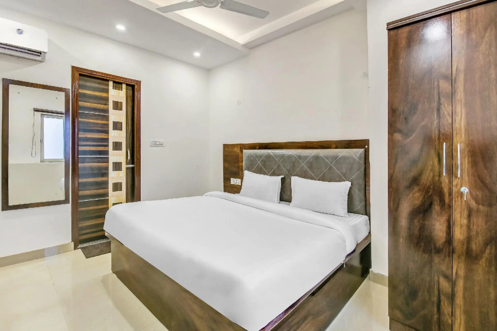 Collection O 81746 Mohan Vilas Residency