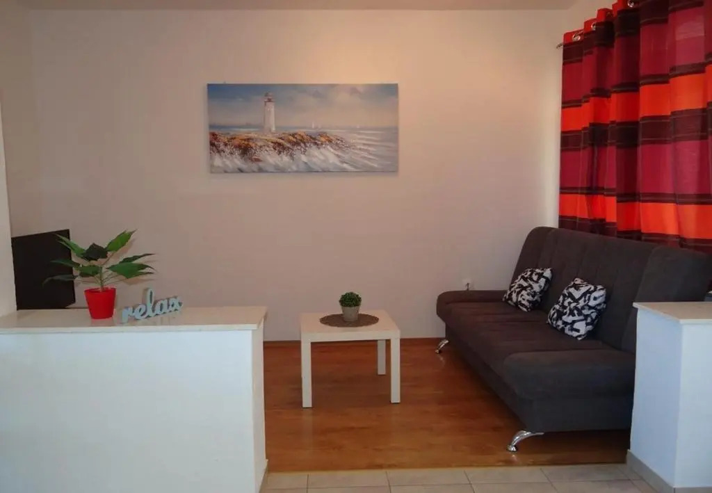 Apartments Mara - 70m from the sea