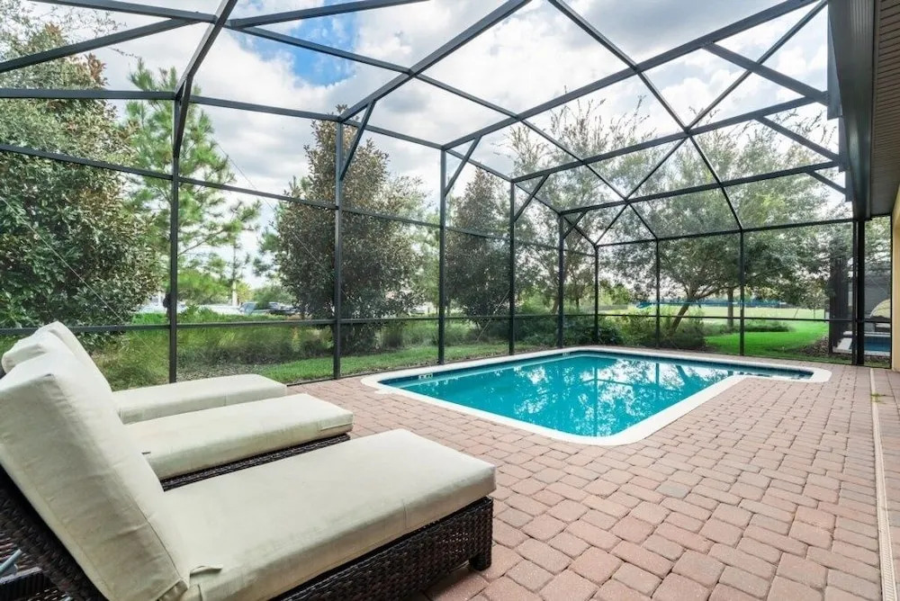 H1401 Brand New 5 Bedroom Next To Clubhouse Villa