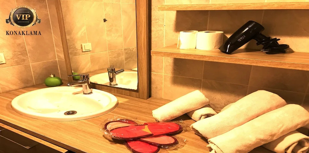 VIP Inn