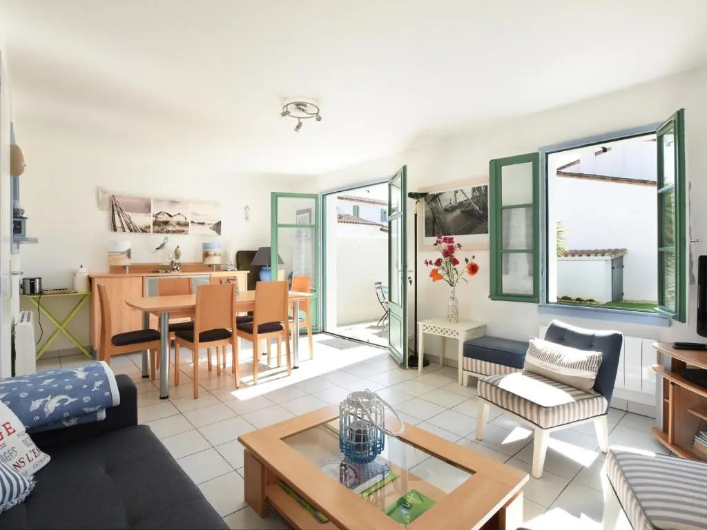 Maison La Couarde-sur-Mer, 6 pièces, 6 personnes - FR-1-258-3