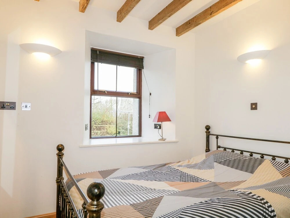 2 Thurdistoft Farm Cottage