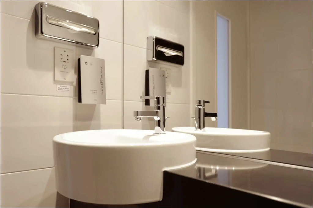 Holiday Inn Express Birmingham - Snow Hill by IHG