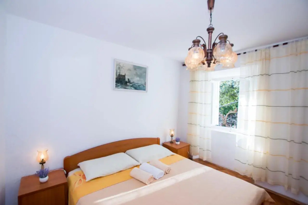 Rooms Megi
