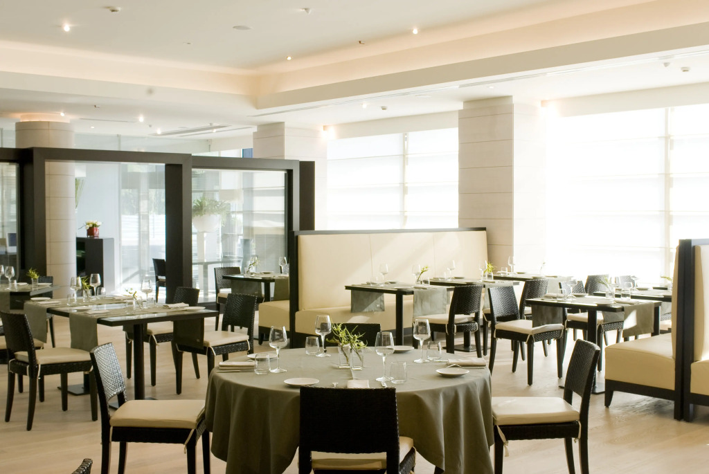 Starhotels Grand Milan