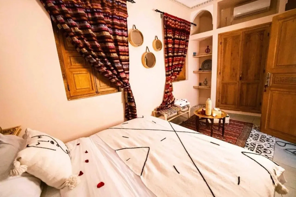 Riad Kiyanjana