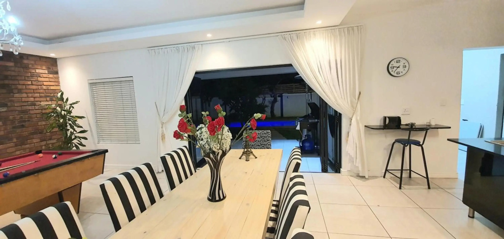 Villa Parisienne Modern Guest house