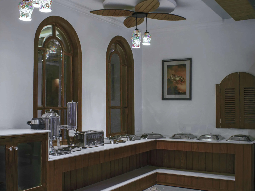 Quality Inn Bhagsu Heritage