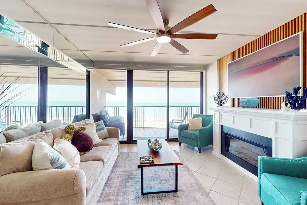 Beachfront 2BR on 10th Fl: Suntide III - Unit 1004
