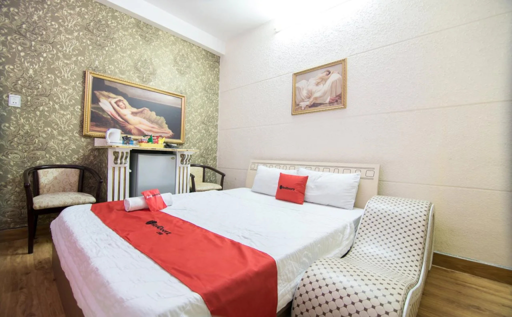 RedDoorz near AEON Mall Tan Phu