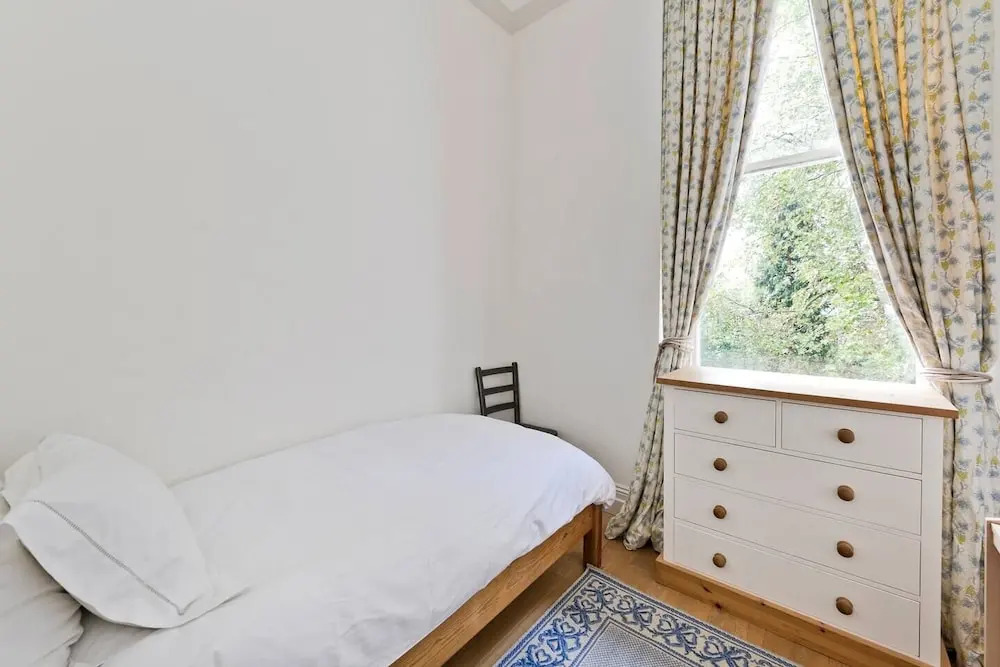 Lovely 2bed flat in Chelsea with exclusive views