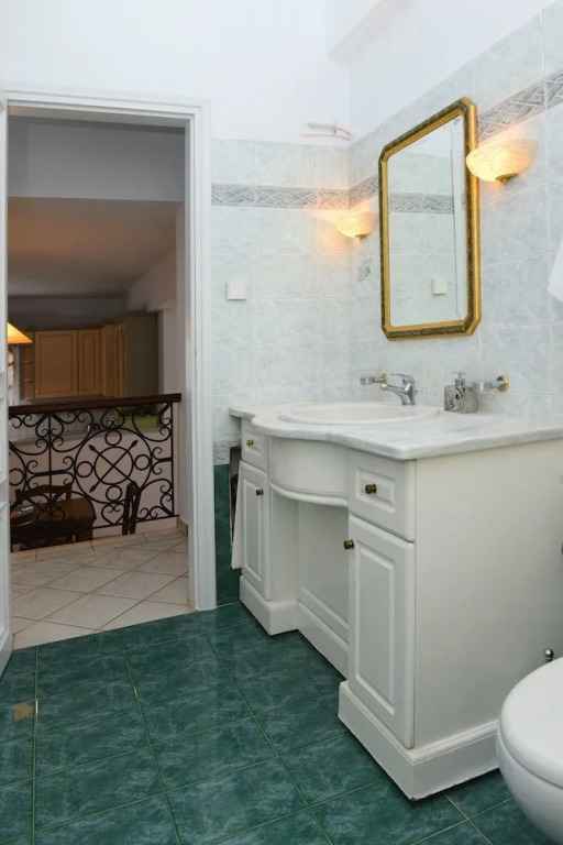 Orestis Suites
