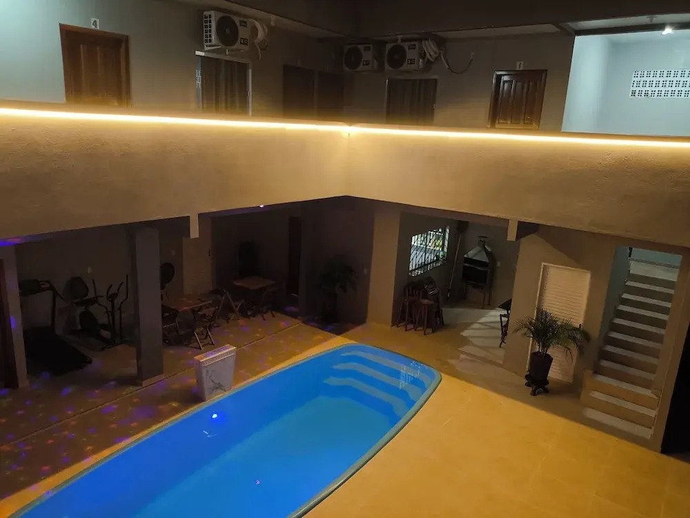 Hotel Jardim Tropical