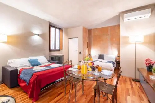 Il Garbo Apartments and Suite