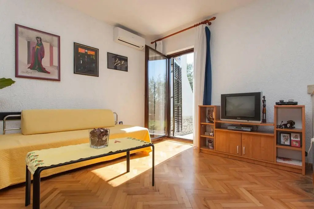Verudela Apartment Maro