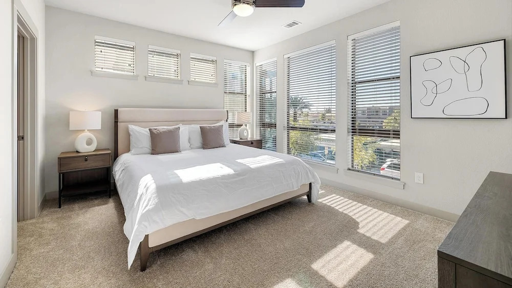 Landing Furnished Apartments - Red Oak