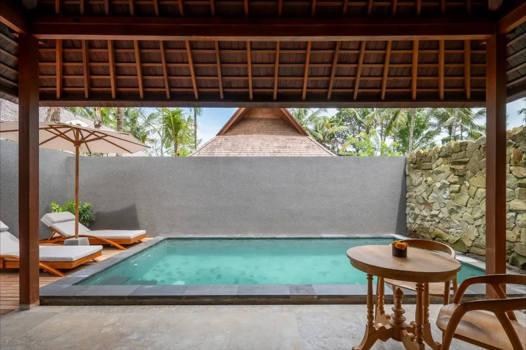 Unagi Wooden Villas by Emana