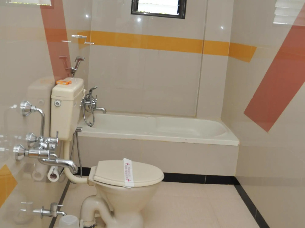 Hotel Excellency Inn