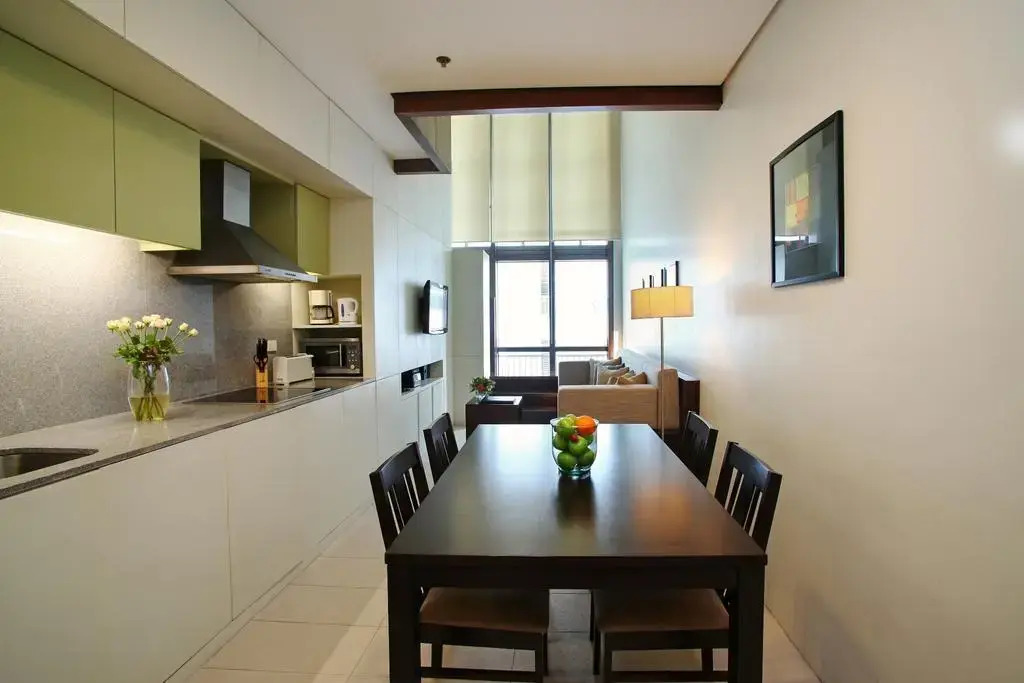 Joya Lofts and Towers - Extended Leasing Services