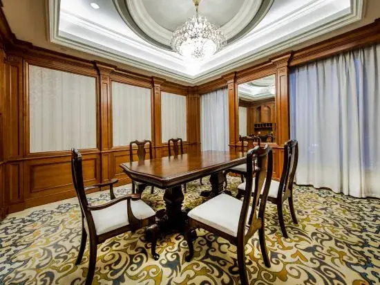 Haizhou Hotel