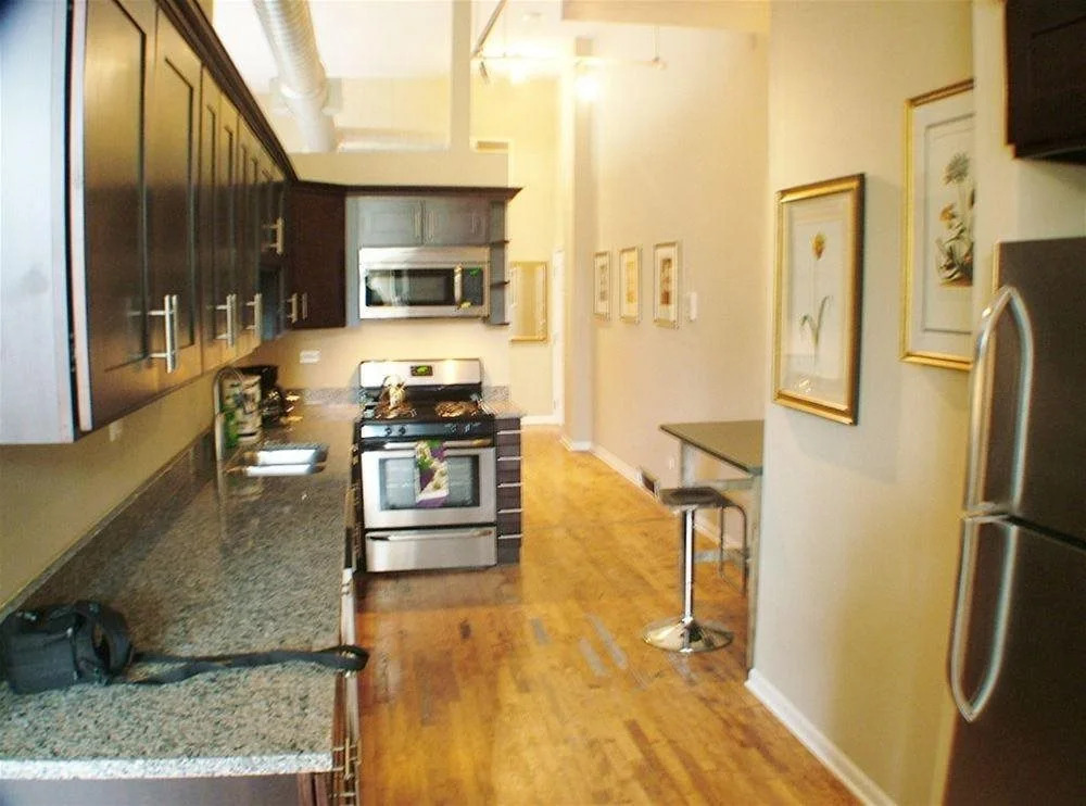 Wicker Park Bathhouse Apartments