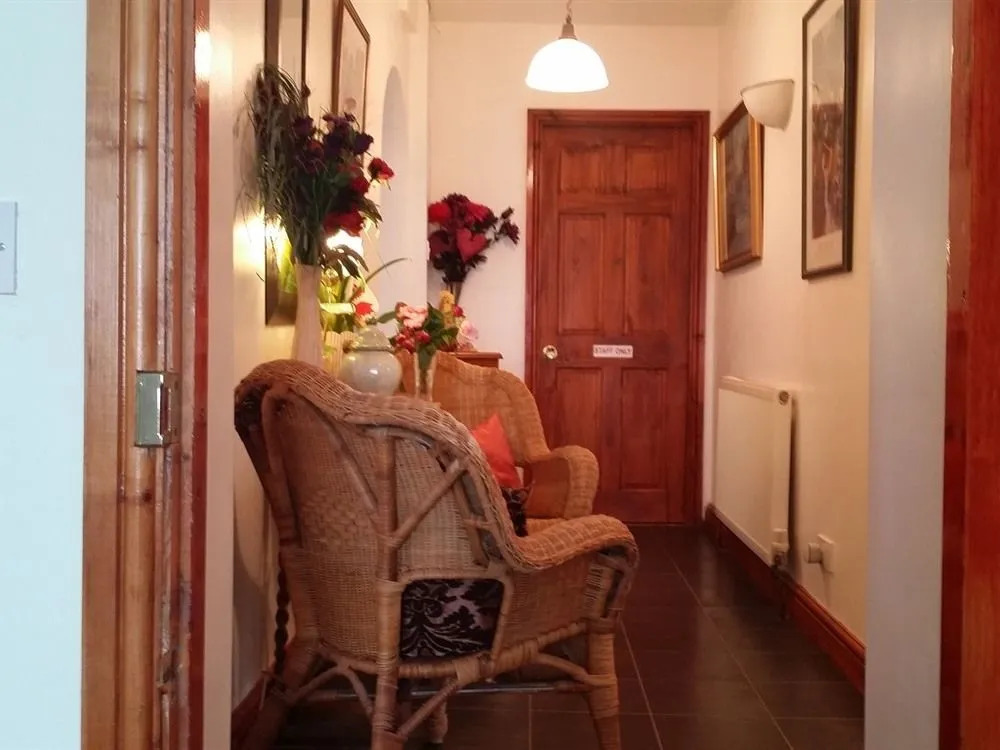 Sportsmans Lodge Bed and Breakfast