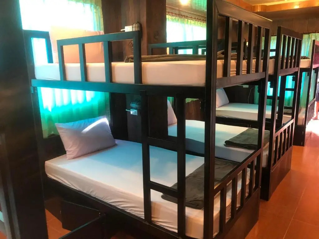 Social Quarters Blanco - Youth Hostel 18 to 35 Only