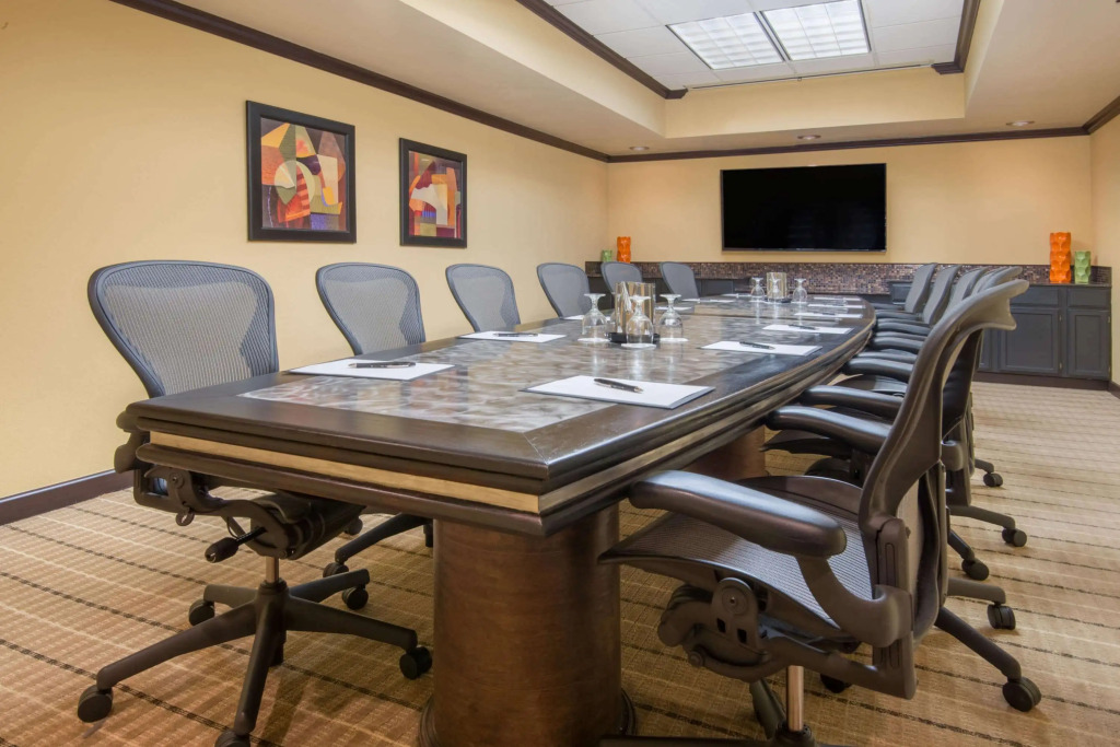 Wyndham Garden OKC Airport - Event Center, Indoor pool, Arcade Near Paycom, Fairgrounds
