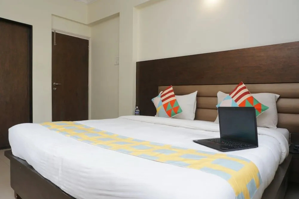 OYO 19691 Home Exotic 4BHK Lonavala Lake