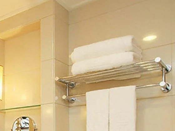 Beijing Luhong Hotel