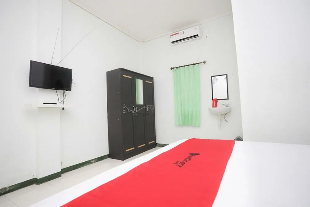 RedDoorz near Bundaran Kecil Palangkaraya