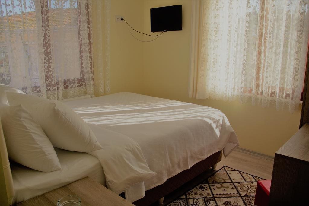 Ada Inan Butik Otel