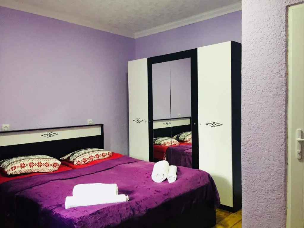 Sunny guesthouse