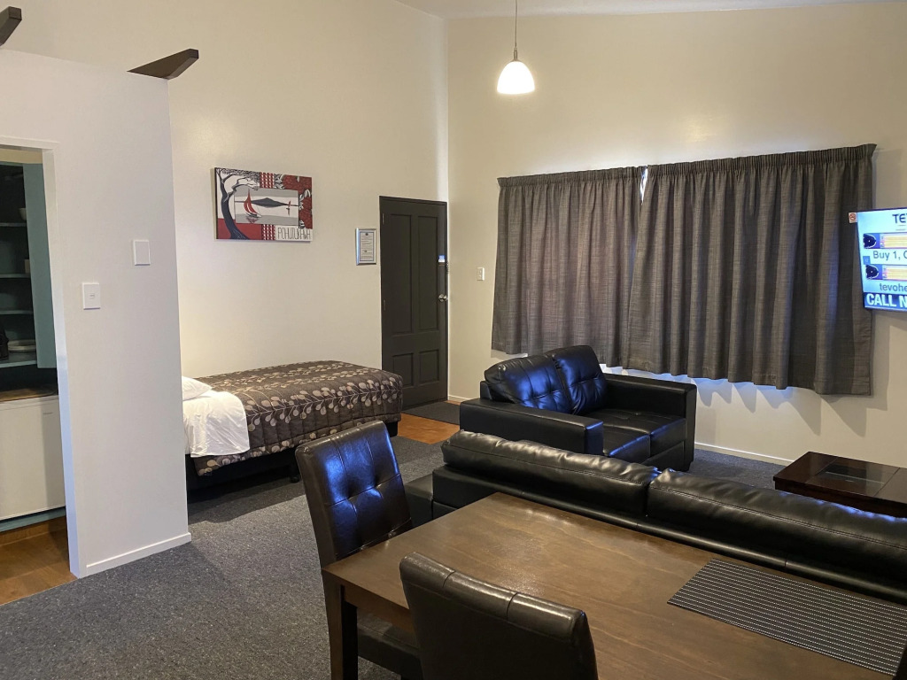 Townsman Motor Lodge