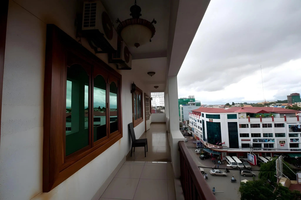 Wei Si Deng Hotel and Restaurant