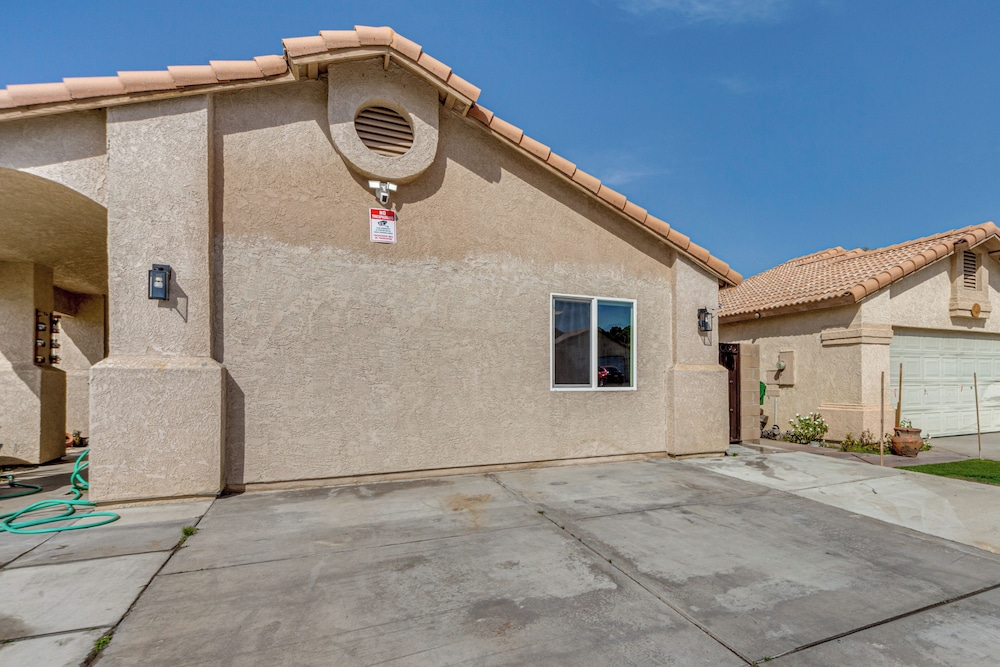Near Coachella Music Festival: Cozy Indio Home!
